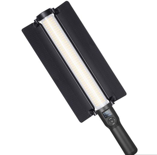 狼族优选丨神牛LED摄影补光灯 冰灯 可调色温 便携小型拍摄灯LC500 商品图4