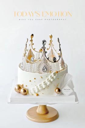 定制款裸蛋糕 - 女神皇冠