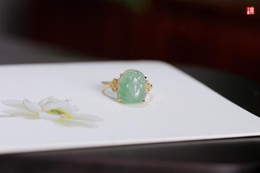 天然翡翠【貔貅】戒指    镶嵌：18K金镶 商品图0