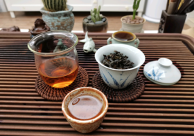  【普洱课堂】茶桌礼仪，喝茶的朋友一定要收藏！ 