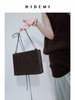 HIDEMI 经典进⼝麂⽪可拆卸双肩带box⾖腐包中号/附送金属可拆卸包链
棕⾊/雾紫⾊ 商品缩略图9