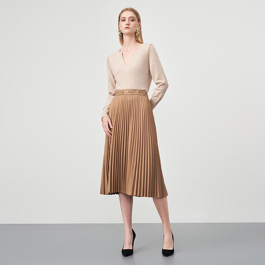 EITIE爱特爱冬季新款时尚气质V领简约纯色针织衫上衣6801518 商品图1