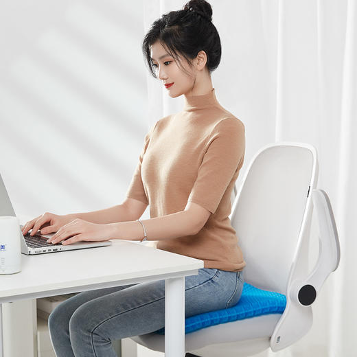 【久坐不累 清凉透气】佳奥凝胶夏季坐垫 商品图1