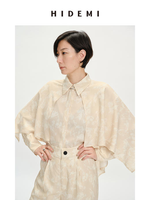 HIDEMI 裸⾊抽象印花⽃篷式设计感衬衫套装 衬衫/⻓裤 商品图4