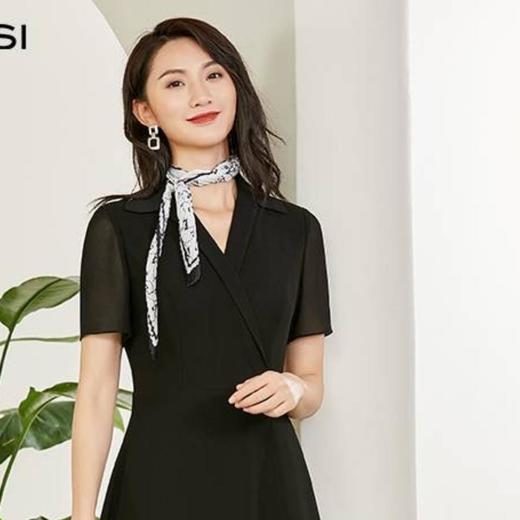 2楼娜尔思NAERSI服饰 商品图1