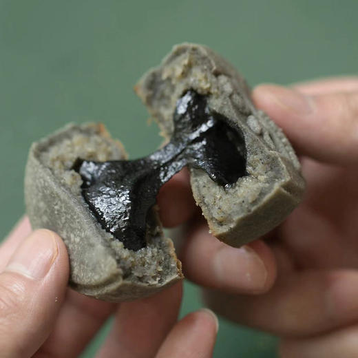 5味「裸月」中秋月饼礼盒：奶黄/黑芝麻流心、云腿、燕麦提子奶酥、葱香花生酥口味 商品图9