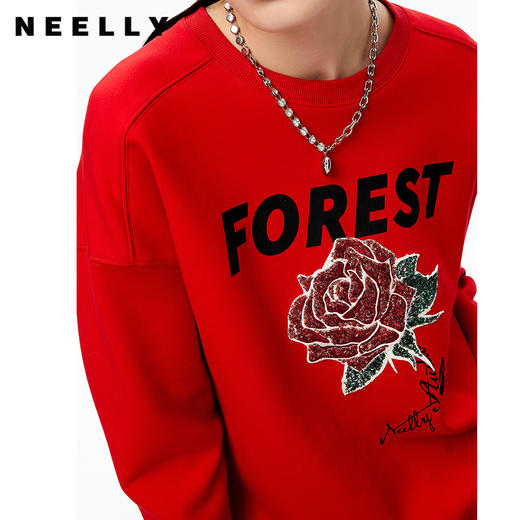 NEELLY纳俪商场同款字母玫瑰亮片卫衣女圆领落肩袖上衣宽松休闲N22082J01080 商品图3