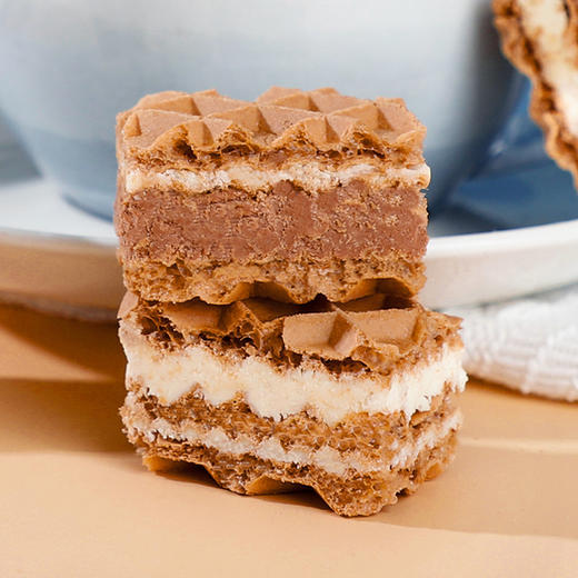 满格华夫小魔方威化饼108克*2盒 商品图1