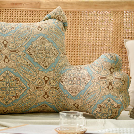 哥特系列多功能猫咪靠床头沙发靠枕 商品图2