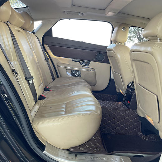 捷豹  XJL 2.0T 两驱尊享商务版 【长租-北京】 商品图7