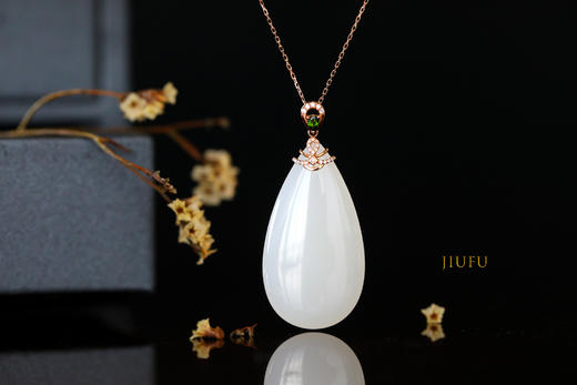 18K玫瑰金和田玉（白玉）镶钻吊坠--悠悠烟水/双面水滴23*38mm 商品图2
