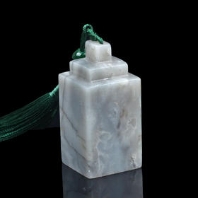 孤品012919:昌化石牛角冻博古坛钮方章-2.4*2.4*5.2cm