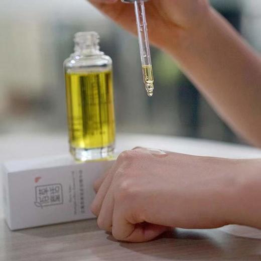 大干皮必入【大核心植物成分】补充肌肤水分 多重精油分子护肤 西草佰草童话 花菁萃弹润多效精华油40ml 商品图9