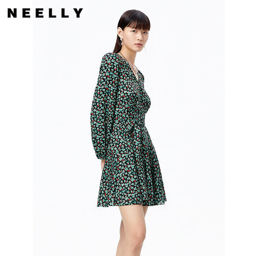 NEELLY纳俪商场同款连衣裙女气质V领泡泡袖A字裙收腰系带茶歇裙N22082Y01097 商品图2