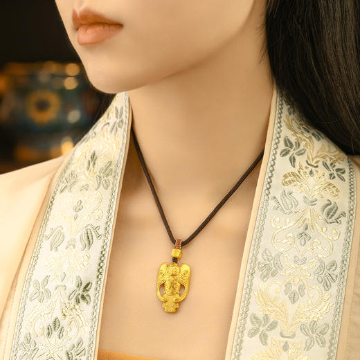 宫匠造办 十朝十美古玉金韵  明·高飞燕黄金吊坠 商品图3
