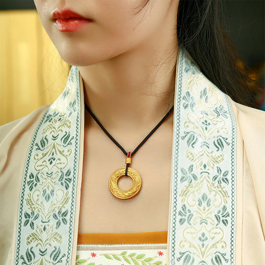 宫匠造办 十朝十美古玉金韵   魏晋·护身符黄金吊坠 商品图2