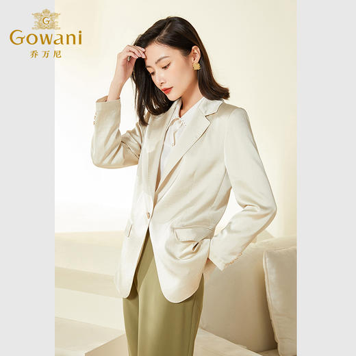 乔万尼春装新款西装外套女坠感高级感白色EF3B827 商品图3