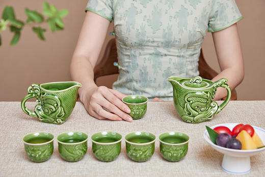 【茶具】⻰⾸茶具1壶6杯附茶海  壶280ml\茶海250ml\杯55ml 商品图0