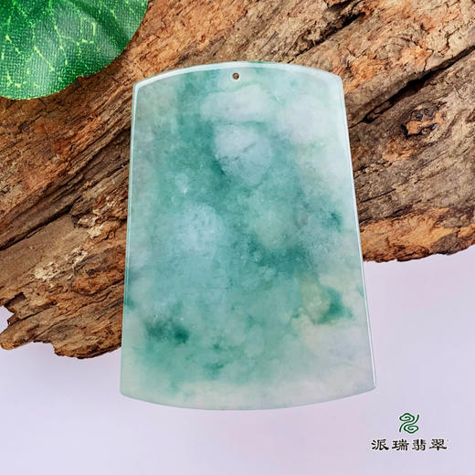 派瑞翡翠 翡翠龙牌挂件 糯种 飘绿花 商品图4
