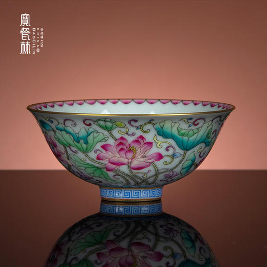 珐琅彩荷花斗笠杯 商品图0