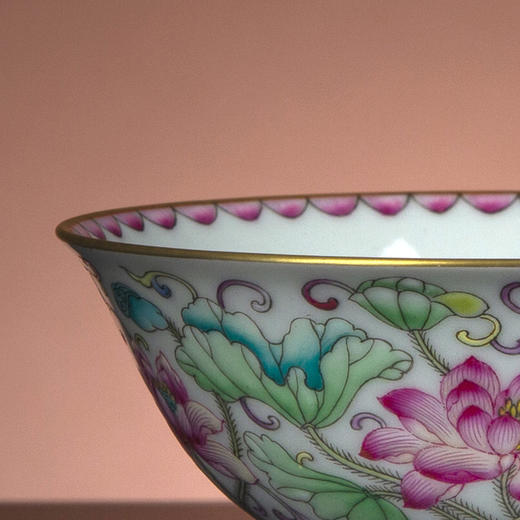 珐琅彩荷花斗笠杯 商品图4