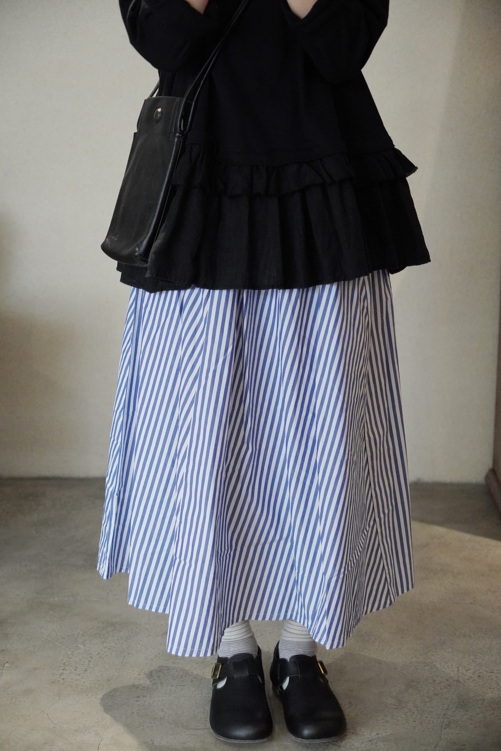 ichi炭黑条纹/蓝条纹/绿格纹半裙