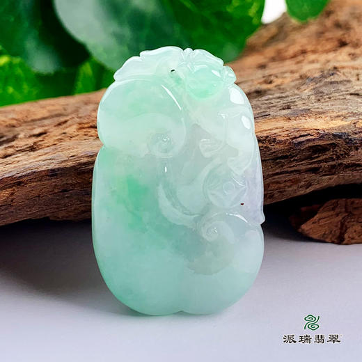 派瑞翡翠 翡翠挂件 糯种 飘花 商品图0
