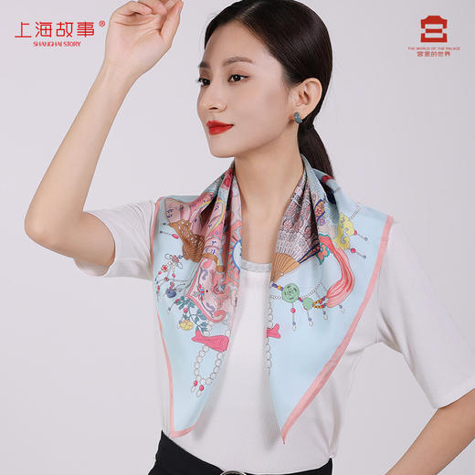宫里的世界&上海故事 锦扇添花真丝方巾 商品图2