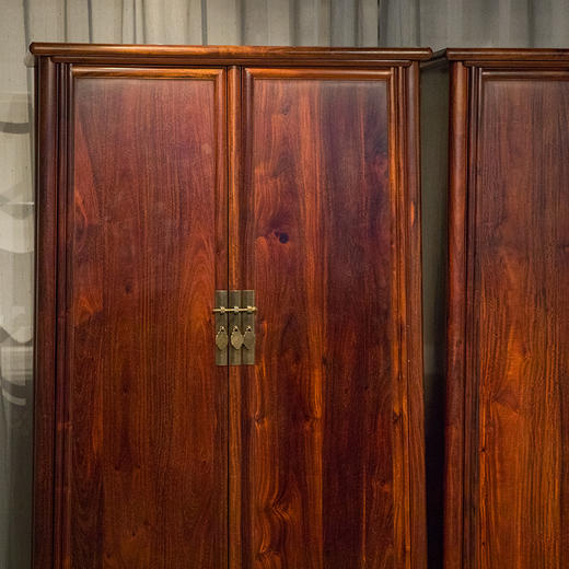 红木圆角柜（一对） 商品图1