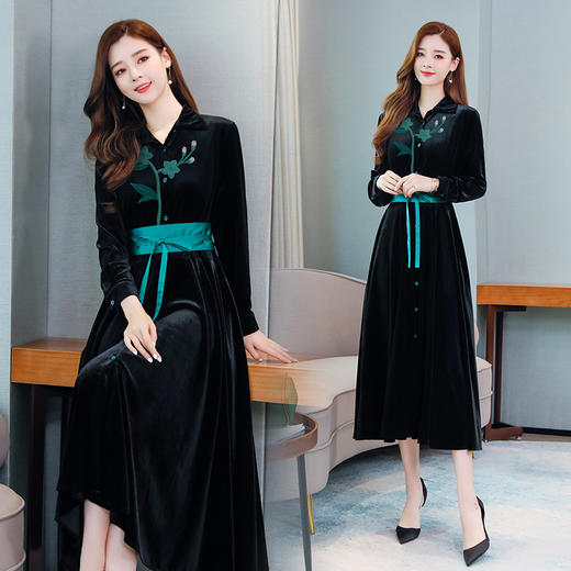 2022春秋季新款复古风连衣裙复古绣花连衣裙排扣长袖打底连衣裙女 HR-ZMFS90808 商品图3