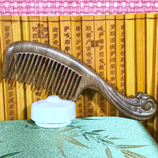 千年乌木金丝楠木梳 商品图6