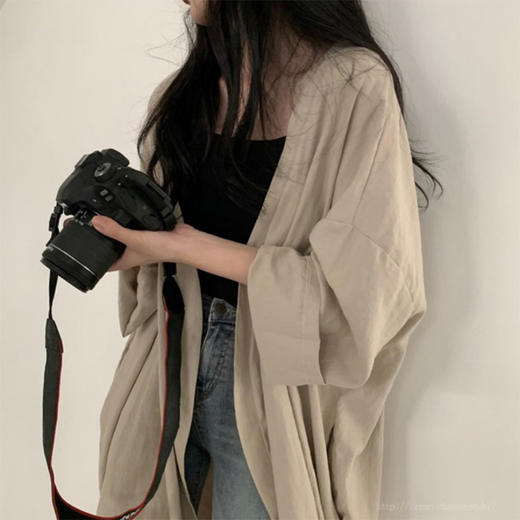 【给予潮流装备，打造时尚脉搏】夏季韩版宽松长袖开衫外套女衬衫东南亚女装纯色薄款风衣防晒衣女 商品图0