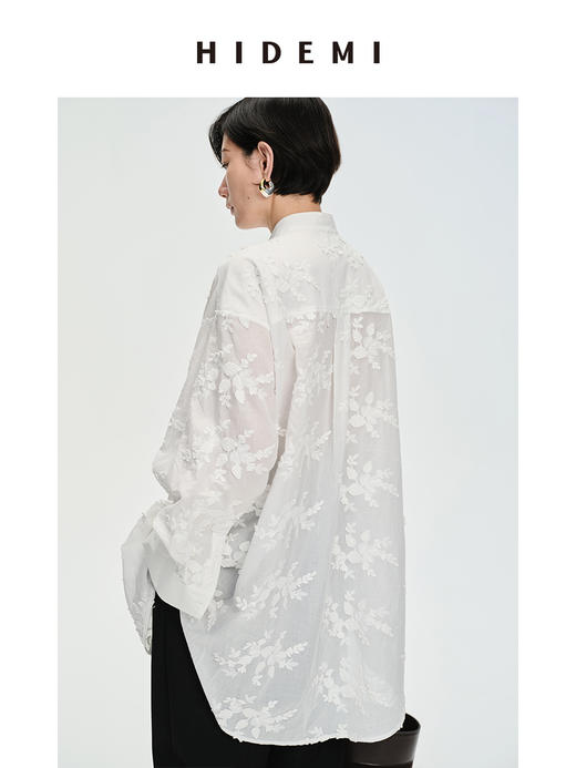HIDEMI ⽴体刺绣花卉拼接简约设计感廓形衬衫 商品图12
