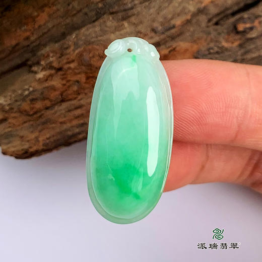 派瑞翡翠 翡翠挂件 糯种 绿色 商品图2