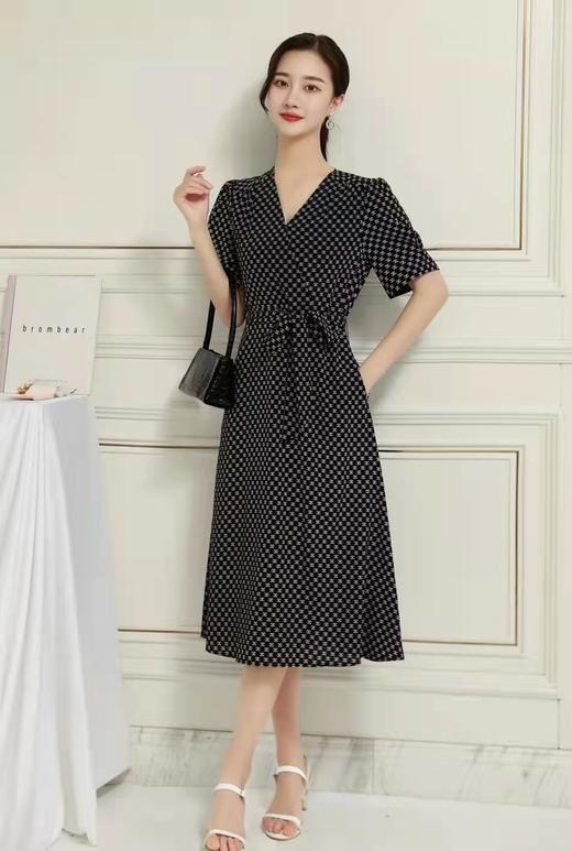 丽景桑蚕丝连衣裙6985（4） 商品图0