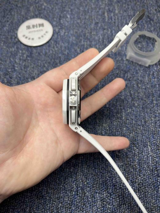 ​AP爱彼 AP26402CB 皇家橡树离岸 白陶瓷 44毫米直径 商品图5