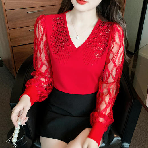 2022秋装新款泡泡袖蕾丝拼接设计感V领镶钻打底衫 TYL1893 商品图1