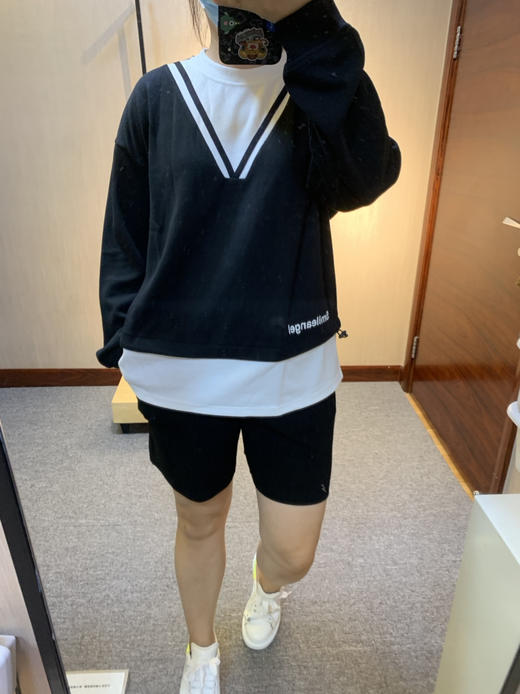 水淼2022秋新品假两件超显瘦假V领百搭针织衫爆款5125 商品图6