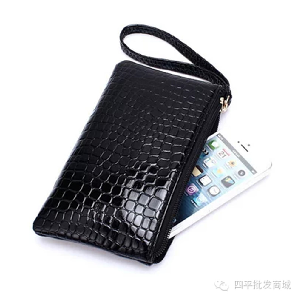 鳄鱼纹女士小手包