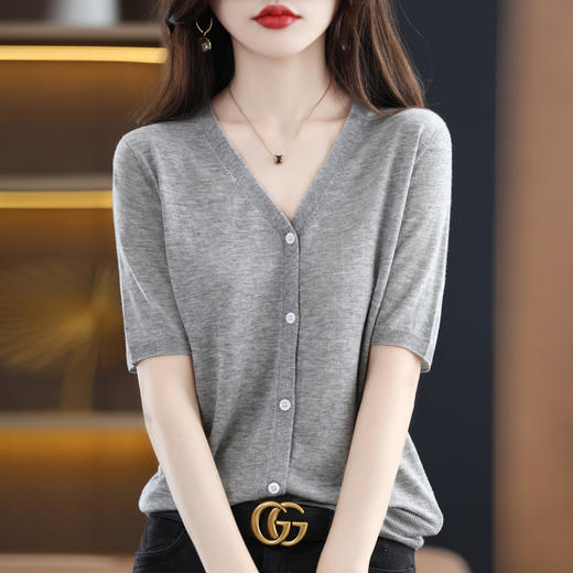 QHJY-JY22105女装夏季新款中袖打底针织衫外套薄款半袖v领羊毛开衫宽松衣 商品图6