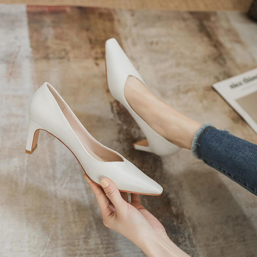 XYX-B65-1新款时尚气质方头粗跟浅口高跟鞋 商品图3