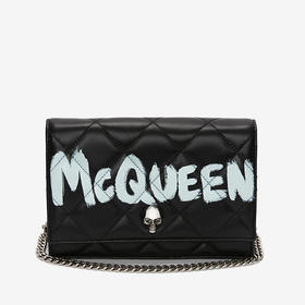 ALEXANDER MCQUEEN 亚历山大麦昆 女士绗缝纳帕皮革 McQueen 涂鸦印花小号骷髅包 黑色 613088 DYT20 1080