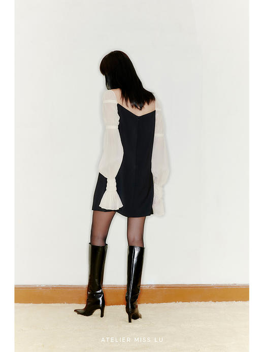 【爱丽丝】爱心蝴蝶结镂空领口泡泡柔纱袖A字宽松连衣裙/22000037 商品图2