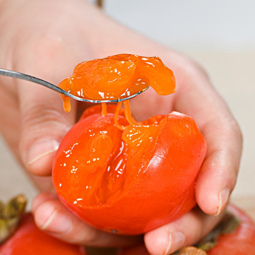 【火晶柿子 4-4.5斤】| 丰腴多汁、皮薄如纸、每一个都清凉爽口，香甜如蜜 商品图2