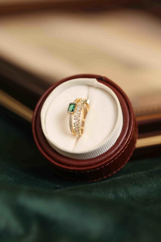 Manreya玛芮雅绿锆石戒指 商品图1