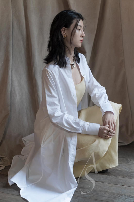 Mark Kenly Domino Tan 白色DONIA棉质立领衬衫式连衣裙 商品图0