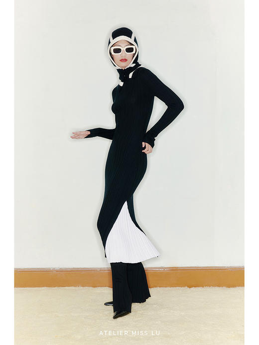 【美人鱼】露背设计人鱼拼色下摆高领精纺羊毛连衣裙/22000048 商品图0