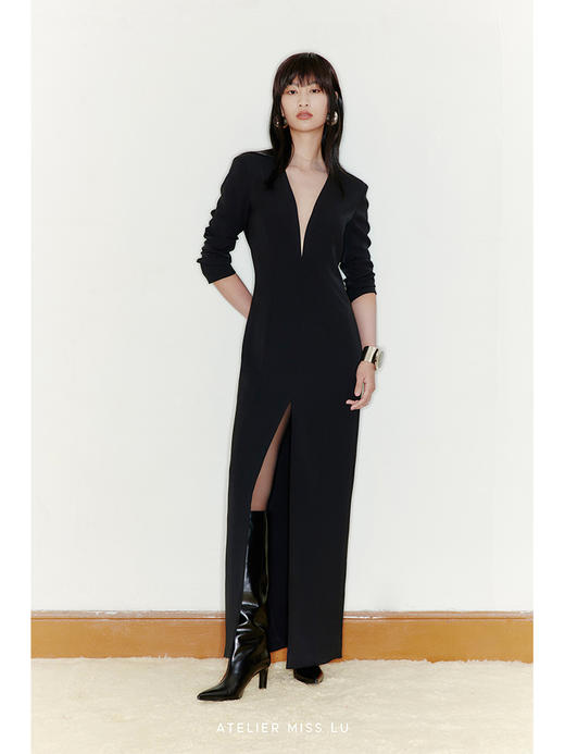 【宙斯】弧形深V薄纱拼接垫肩前开衩长裙/220000010A 商品图1