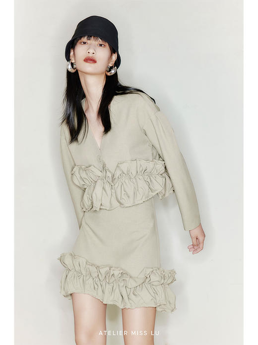 【青提云舒】下摆毛边抽褶造型短裙/2200022B 商品图1