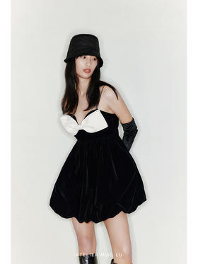 【瑞球】装饰蝴蝶结花苞造型丝绒拼色连衣裙/22000044